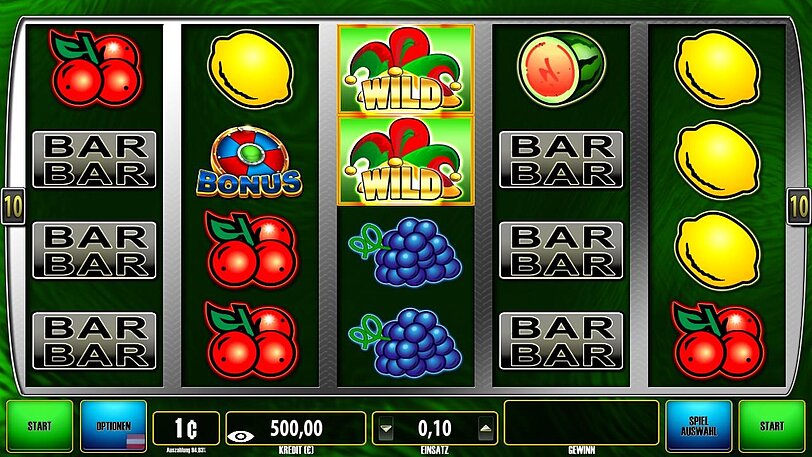 Ingame-Ansicht von Clover Cash Cash Runner mit Frucht-Symbolen und Joker-Symbolen.