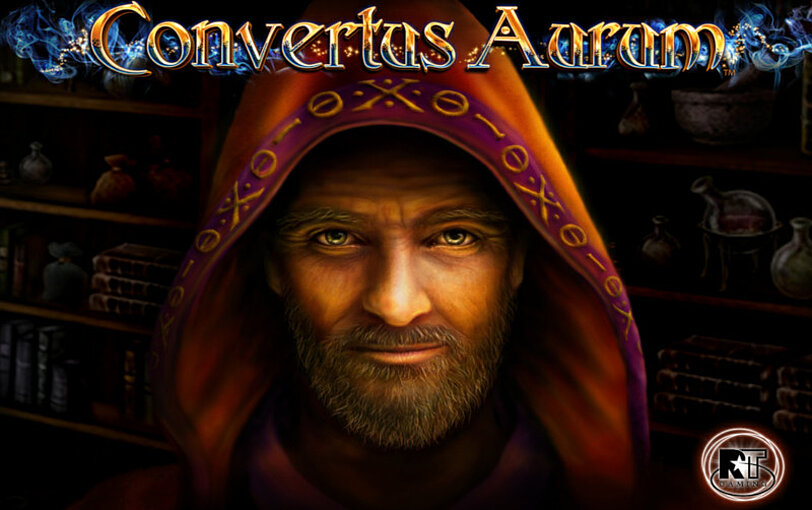 Convertus Aurum Logo und baertiger Mann mit roter Kapuze.