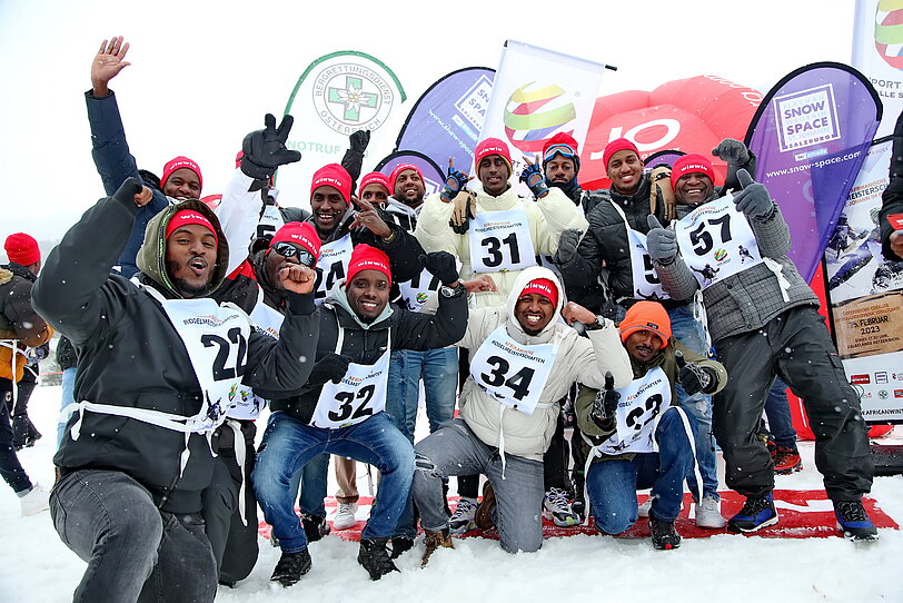 Afrikanische Rodelmeisterschaften Teamfoto mit den Teilnehmern.